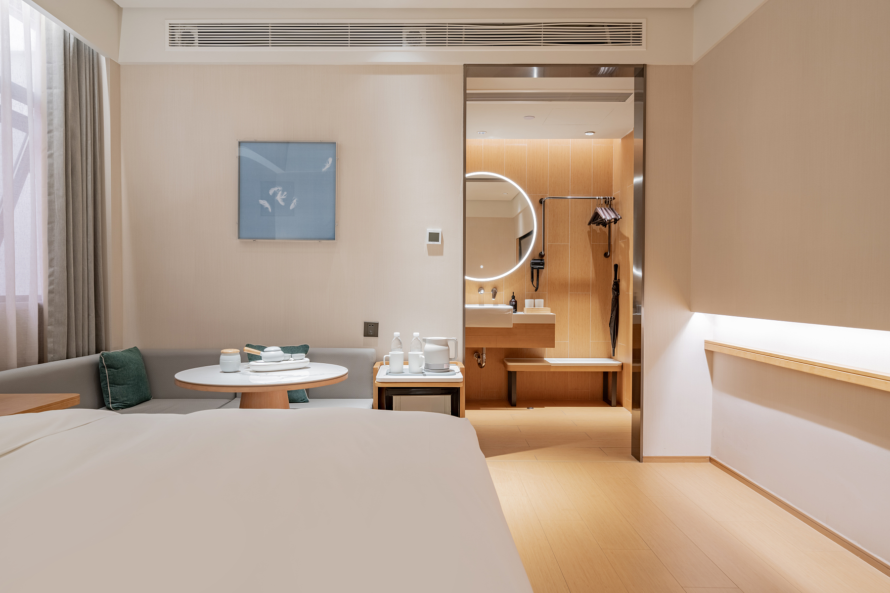 大床房（可投屏65寸电视+金可儿床垫+智能马桶）