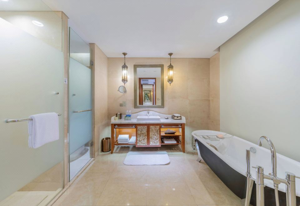 豪华套房 | 带浴缸