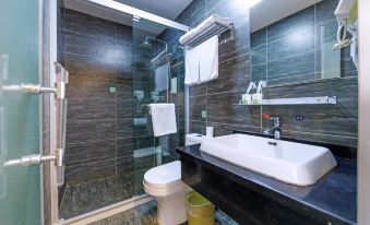 Hi Inn (Shanghai Anting Auto City) - Housity