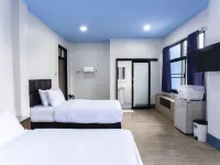 Udomsuk Hotel 사툰 호텔