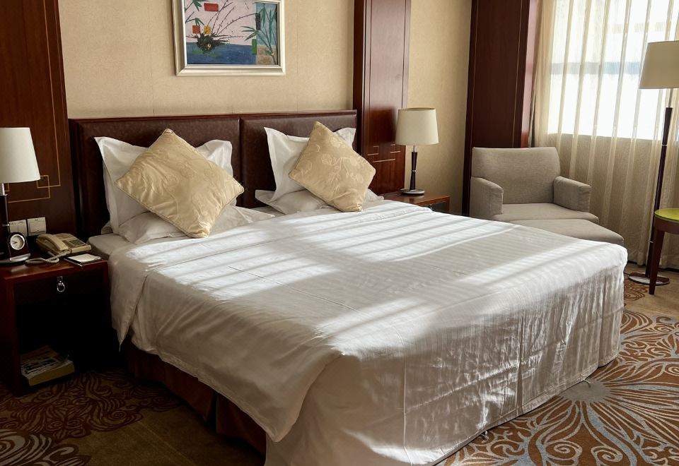 豪华商务大床间