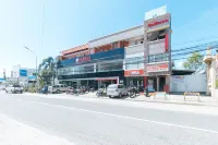 RedDoorz @ Bridgeway Hotel Tuguegarao City Hotels in 