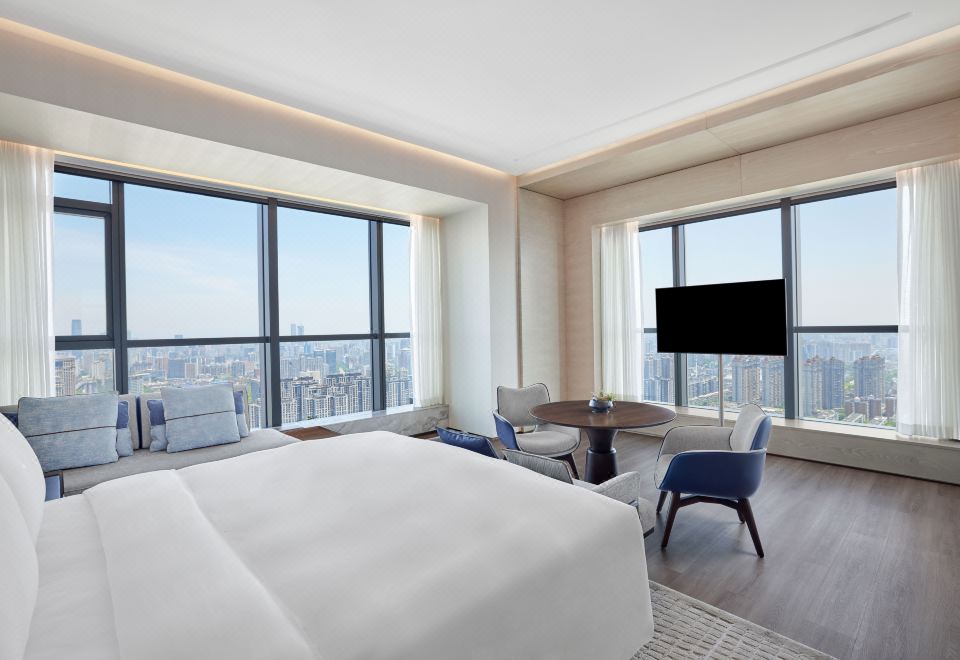 行政开放式大床房|尊享270°城市天际线