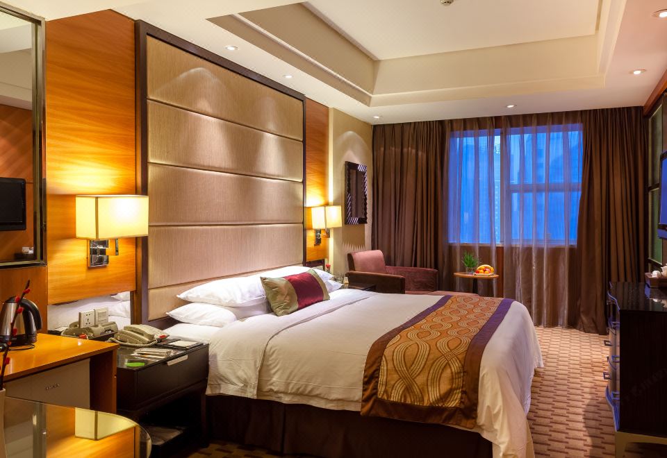 Celebrity Ruicheng HotelExecutive Queen Room