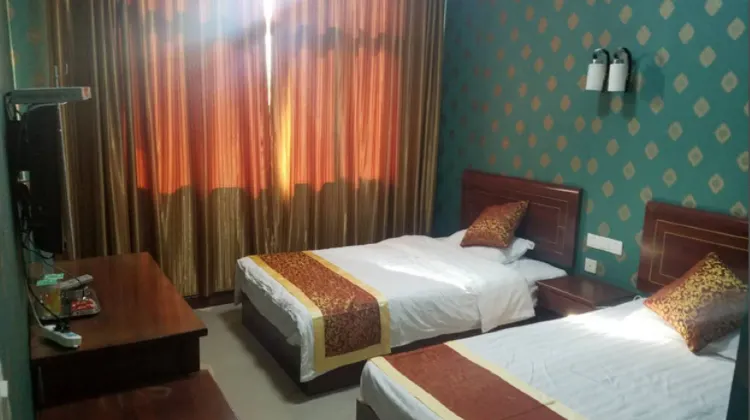 Defeng Business Hotel, Shengzhonghu, South China 外観