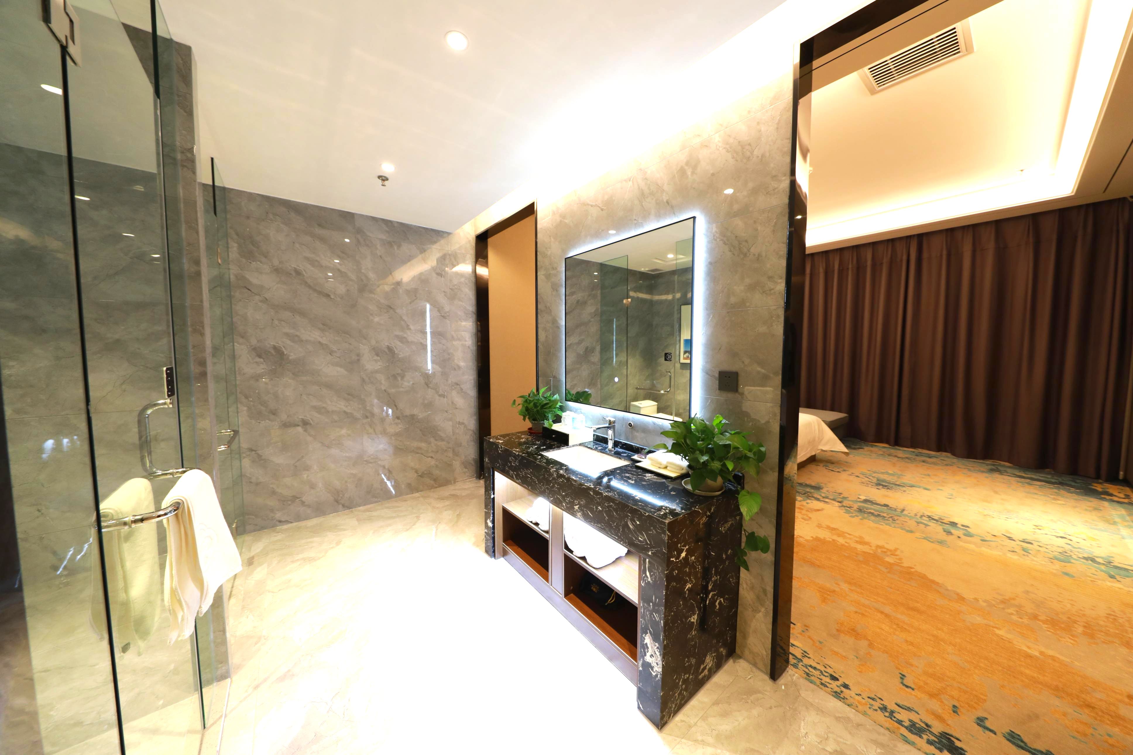 豪华主题花浴套房