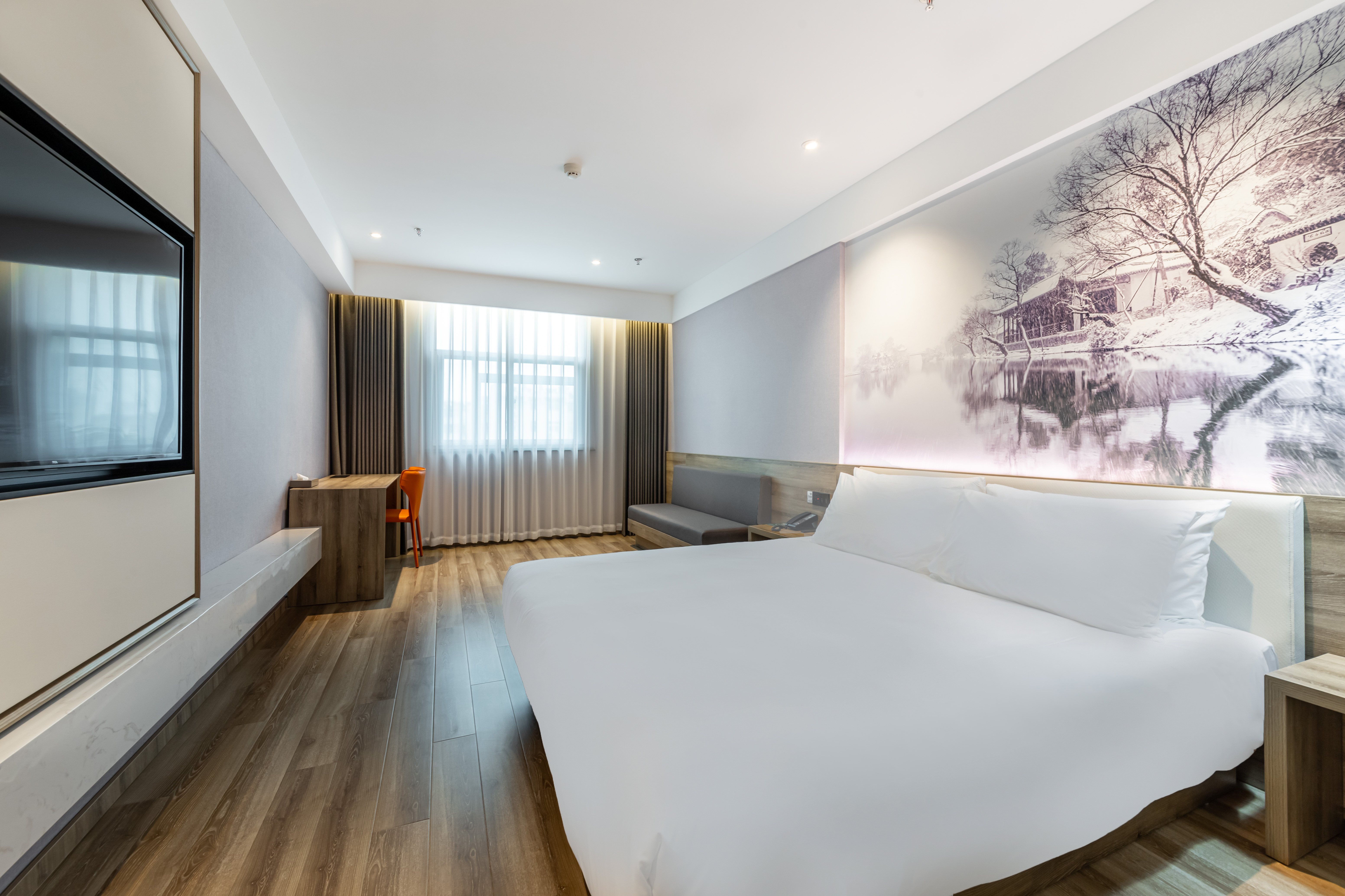 高级大床房（智能马桶＋电视投屏＋梦百合床垫）