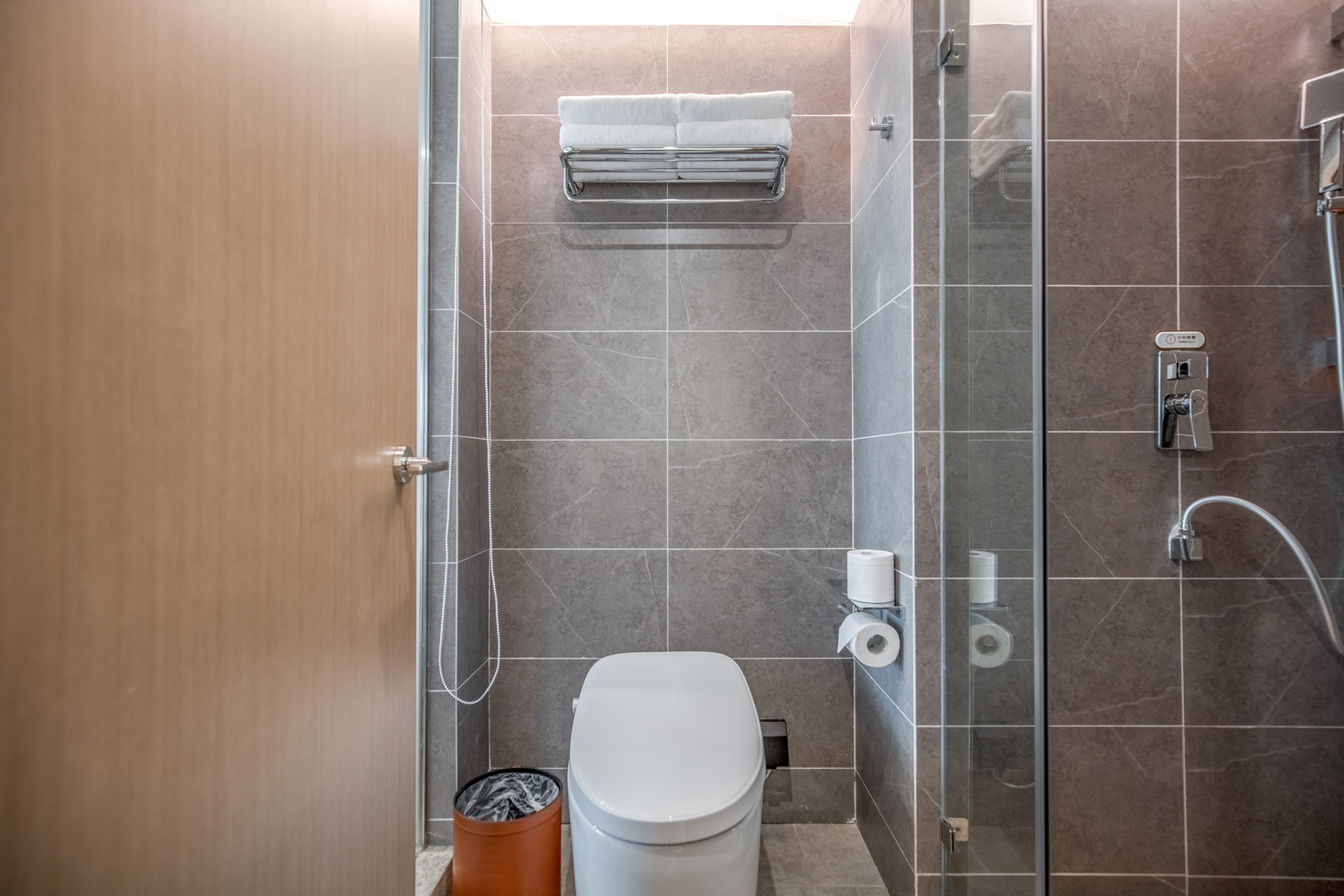 民族风情（智能客控+电视投屏+小冰箱）