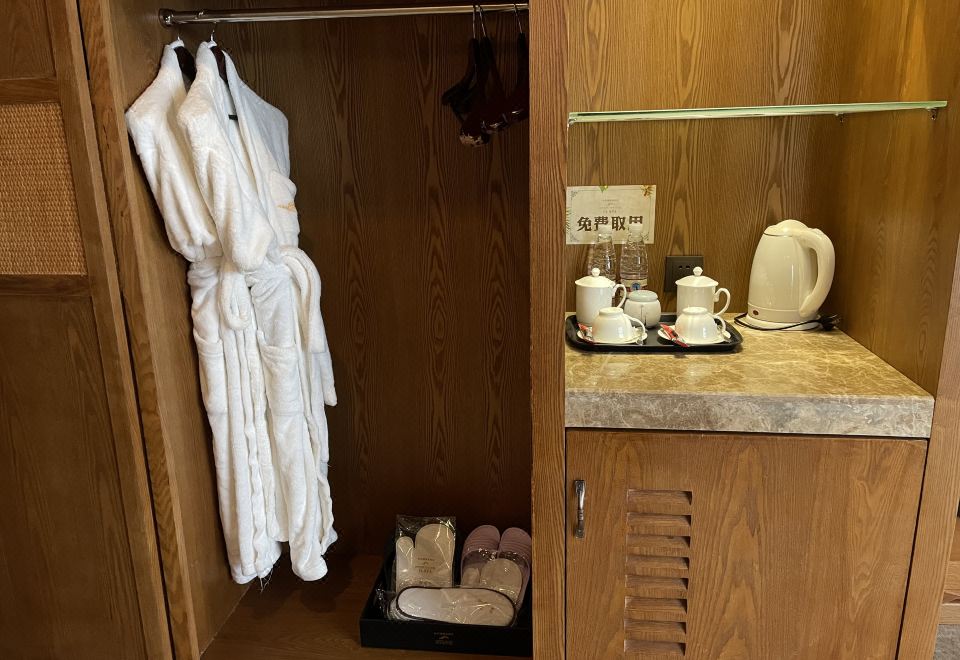 云起·城景豪华双床房