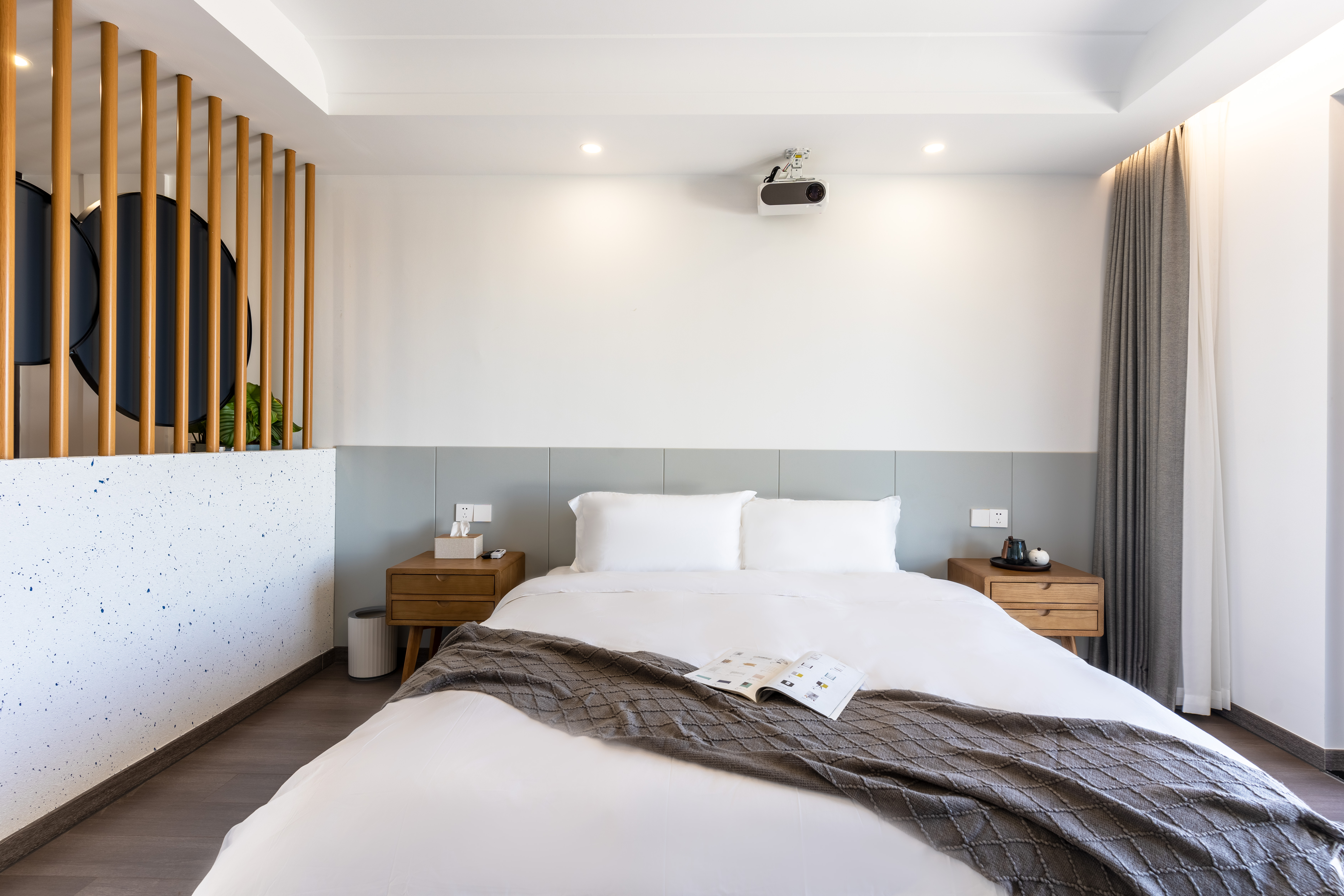 沉浸·云海露台大床房