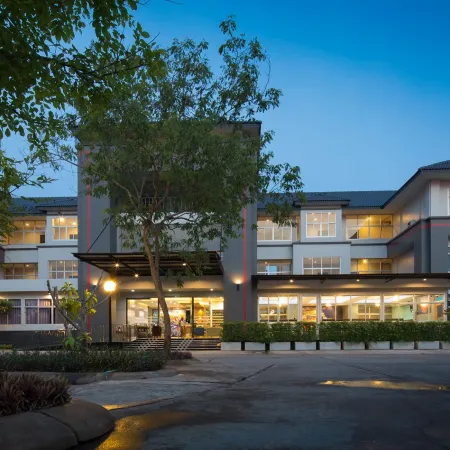 Araya Hotel