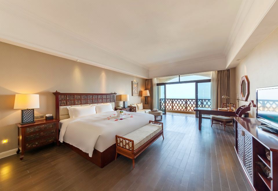 帝元180°海景日出大床房（独立观海阳台）