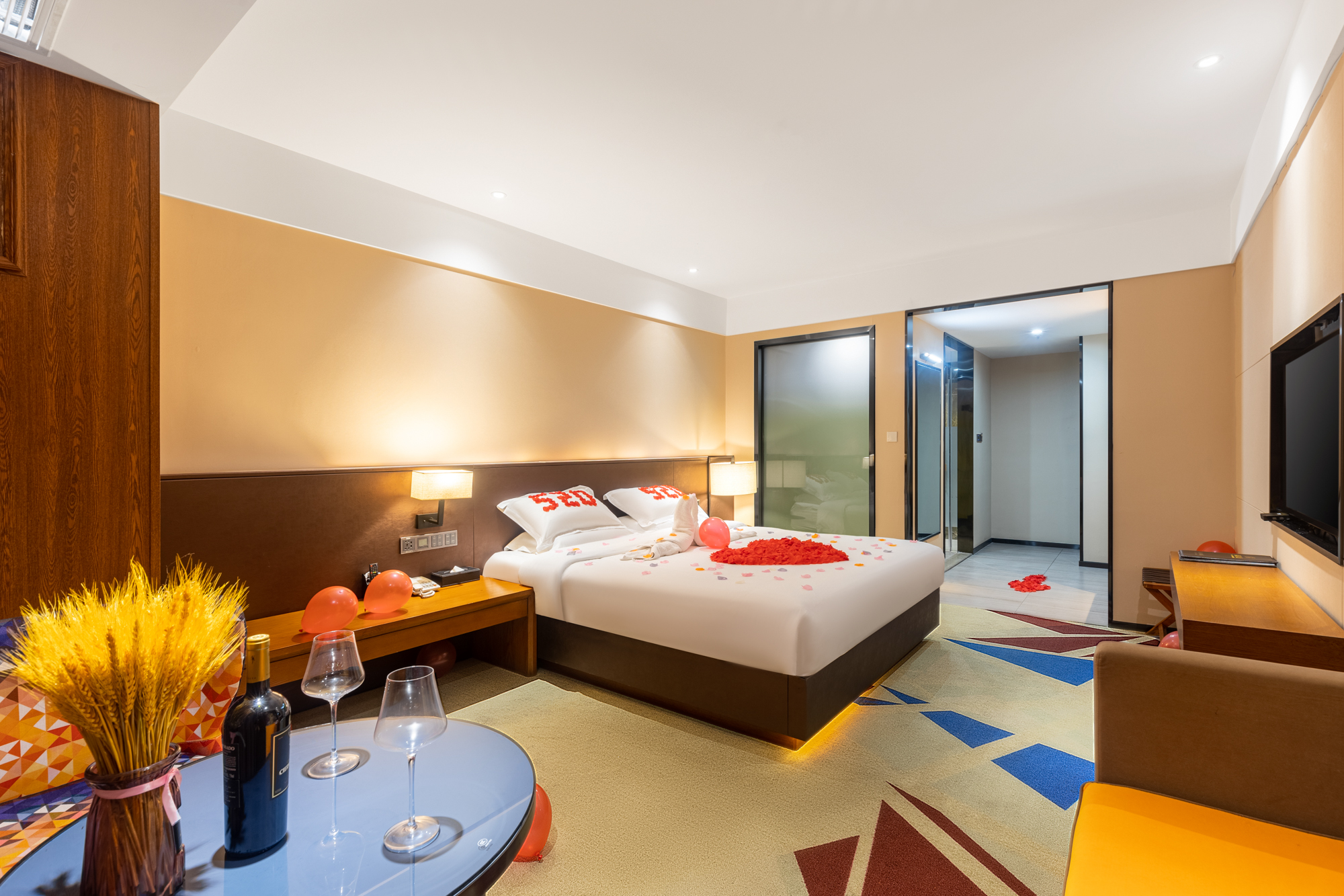 Handpicked River-View Double Bed Room