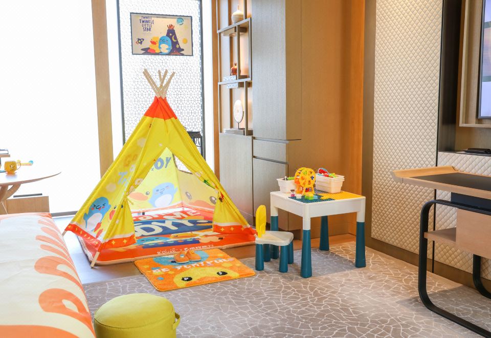 小黄鸭主题亲子客房