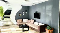 Yaju Hotel