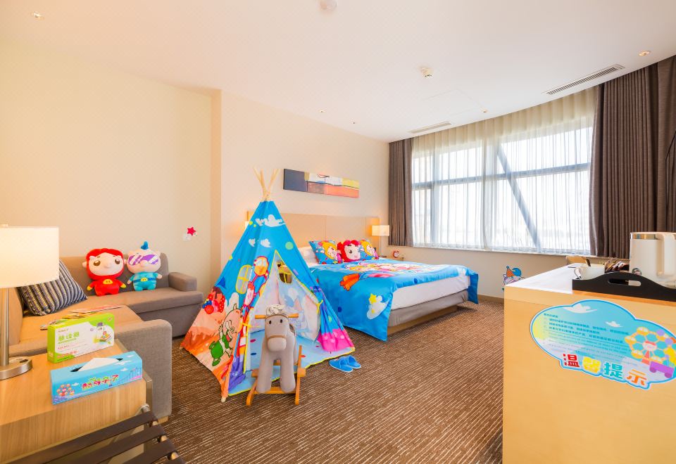 豬豬俠·酷芽親子嘉軒特大床房