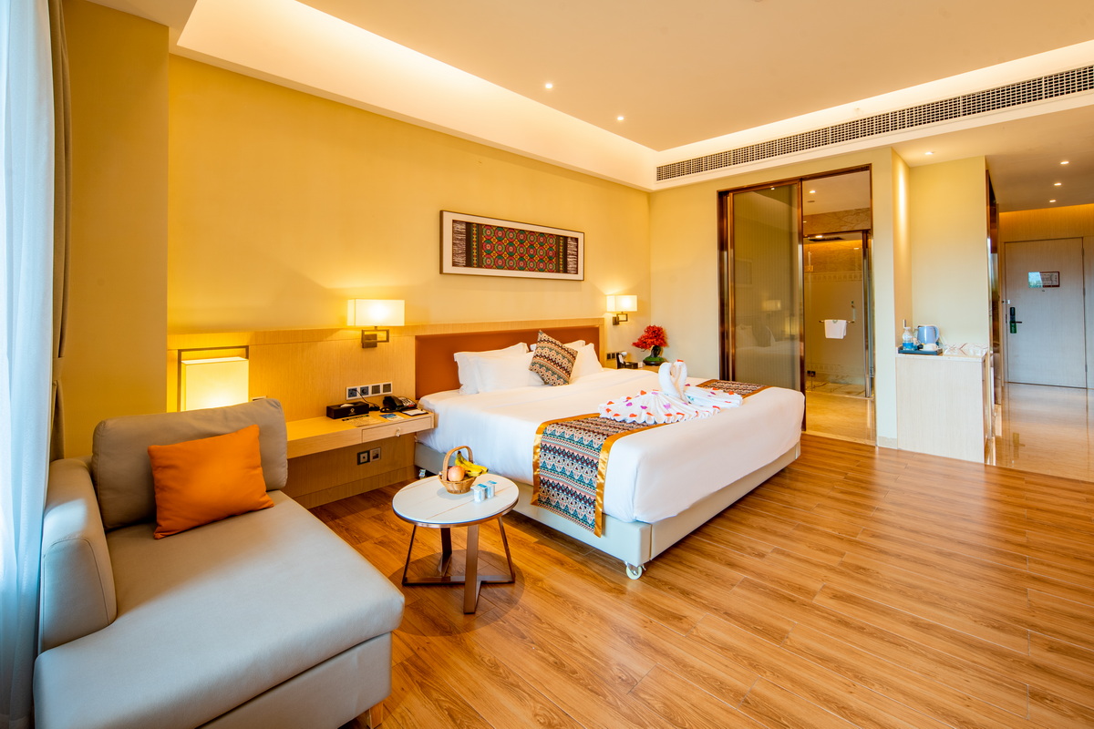 酒店B栋温泉大床房I独立泡池