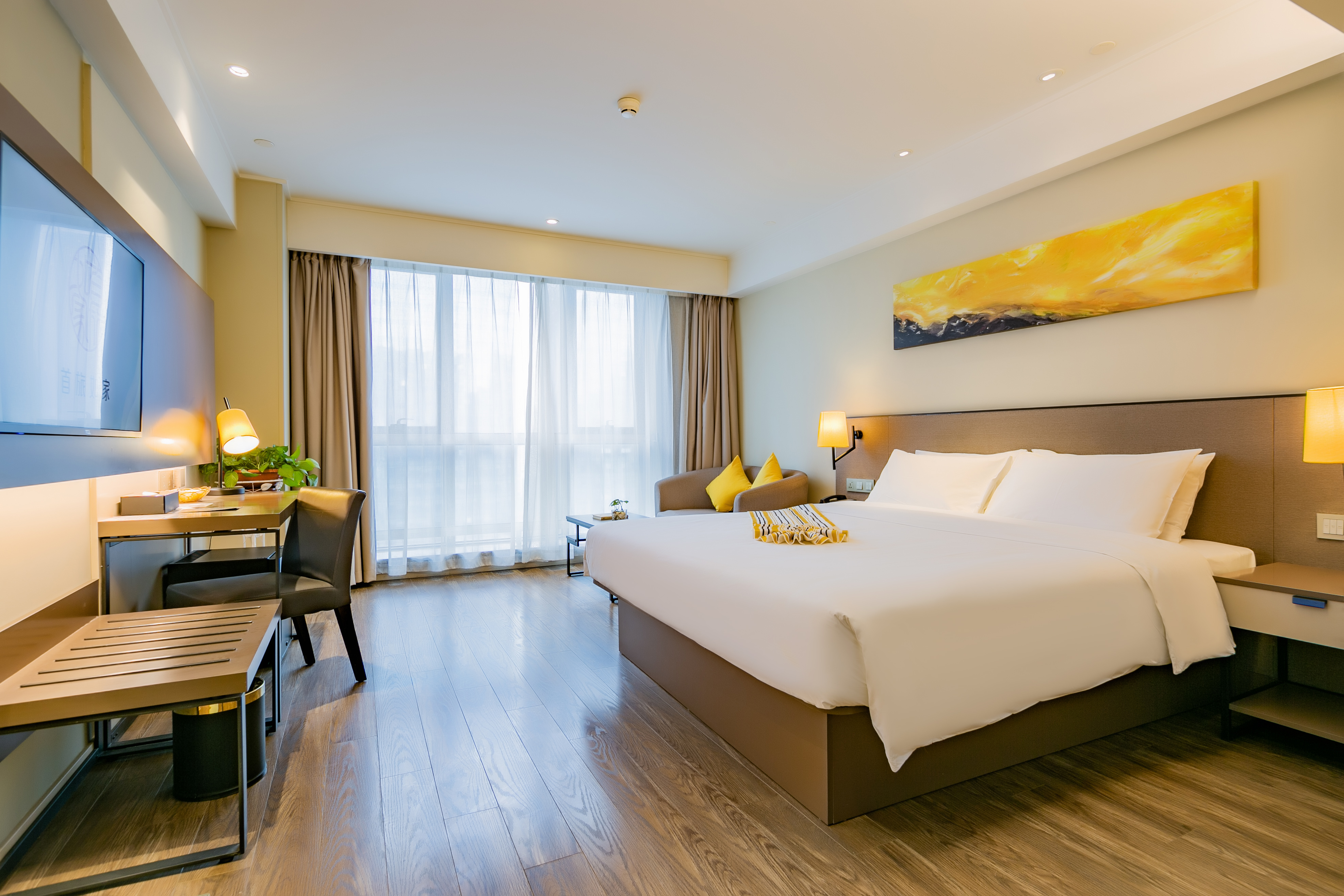 特色大床房（徕芬吹风机+品牌床垫+记忆枕+小冰箱）