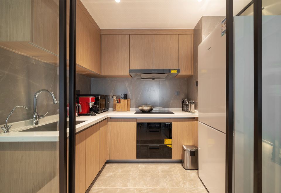 合家欢套房|厨房设备+冰箱+洗烘一体机+哈曼卡顿音响