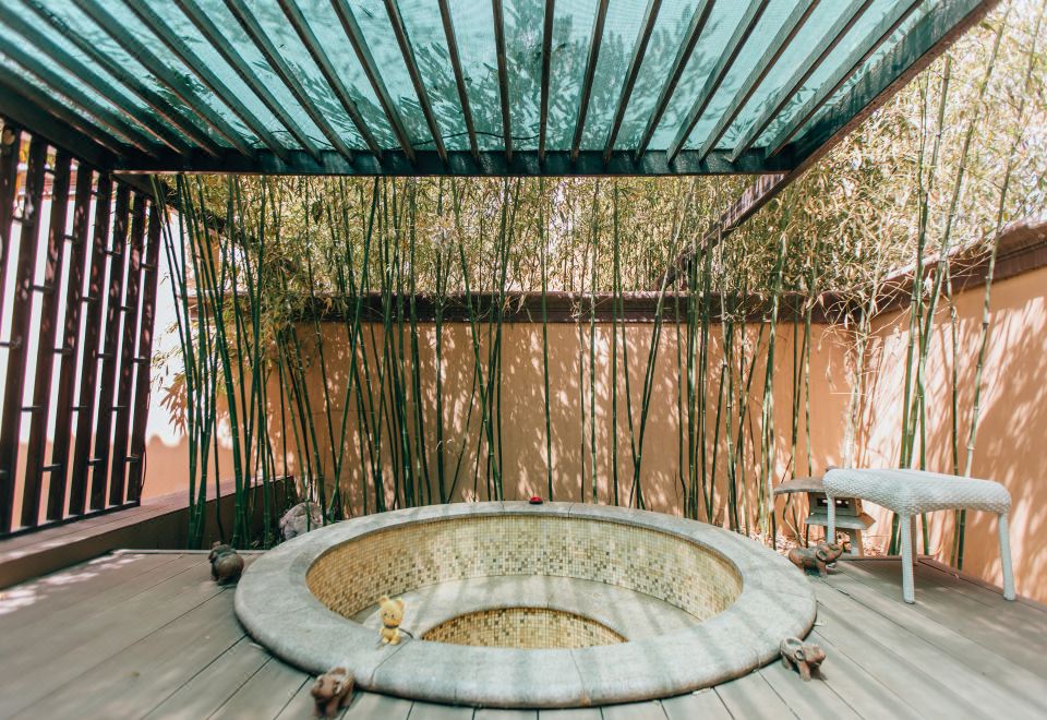 花园私汤复式套房