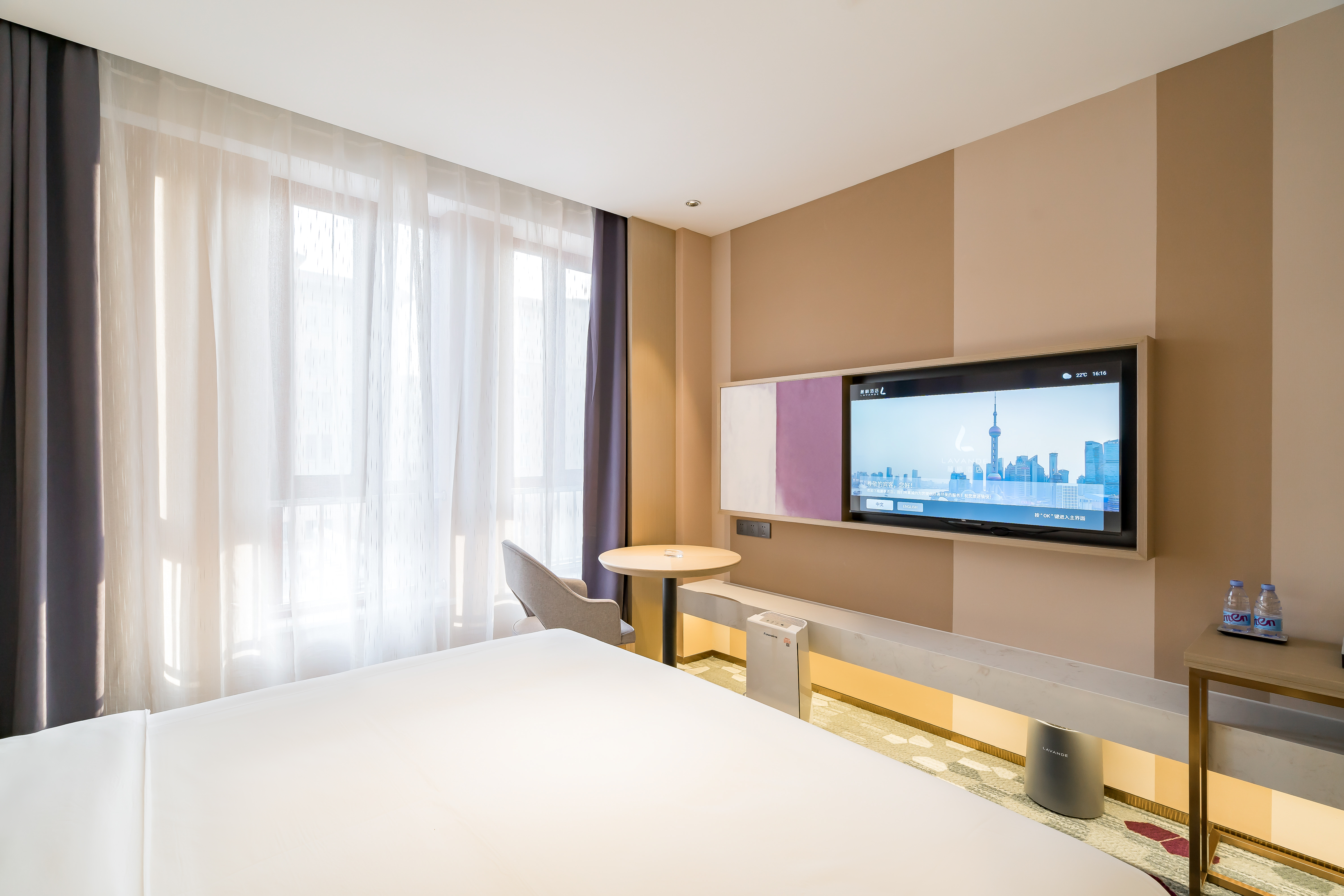 豪华大床房（智能客控+可投屏+慕思床垫）