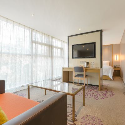 浪漫尊享房 麗楓酒店（廣州天河公園地鐵站店）優惠