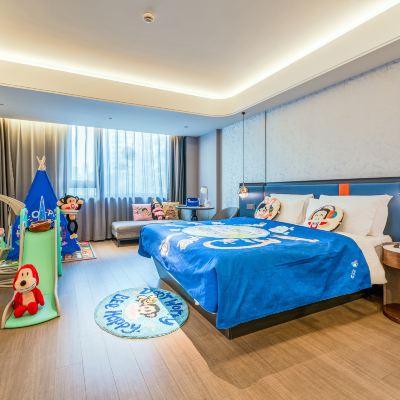 漫趣親子大床房（智能電視投屏+電動窗簾） 和頤至尚飯店（杭州西湖湖濱南山路店）優惠