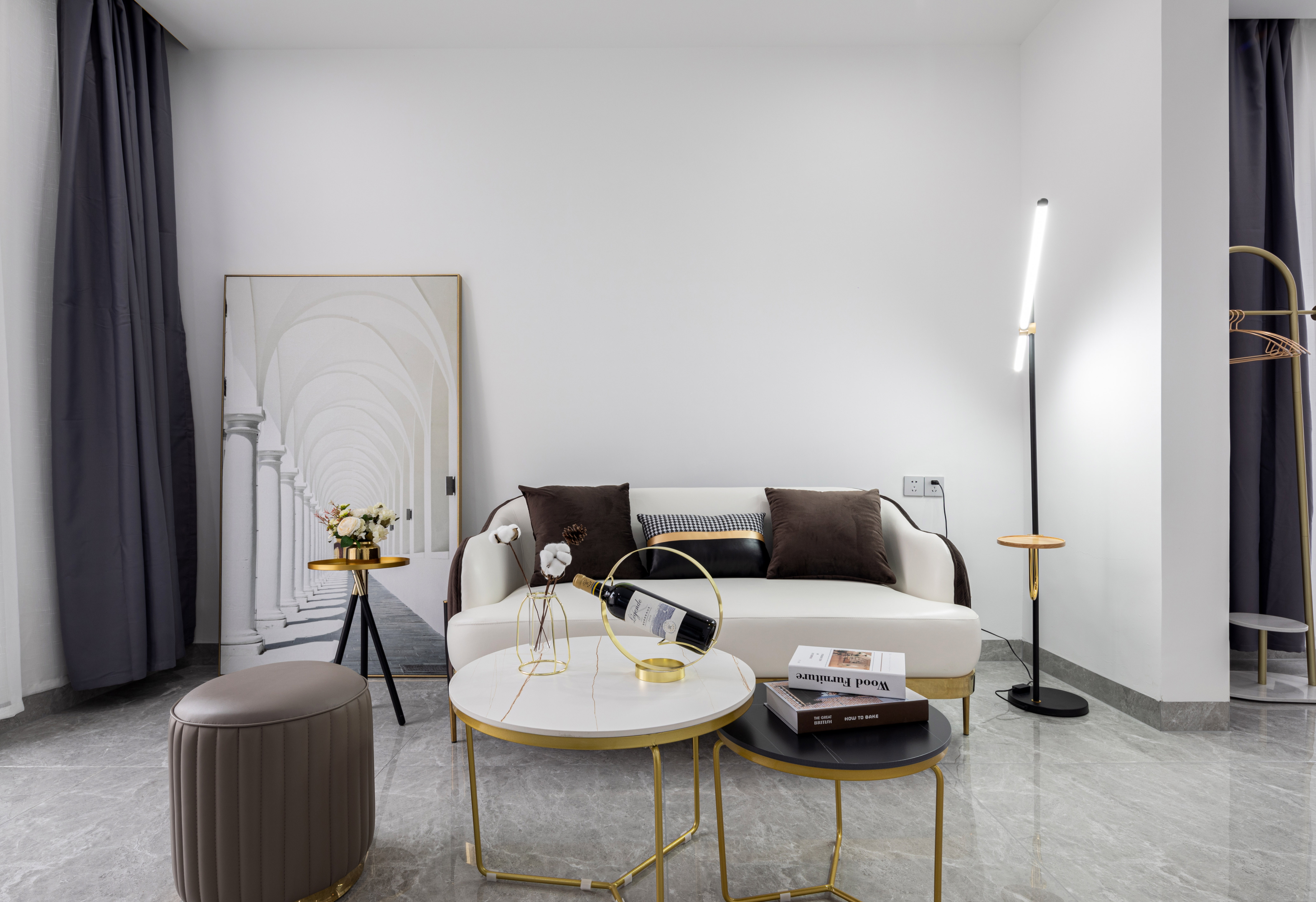 白書·輕奢plus客廳大床房