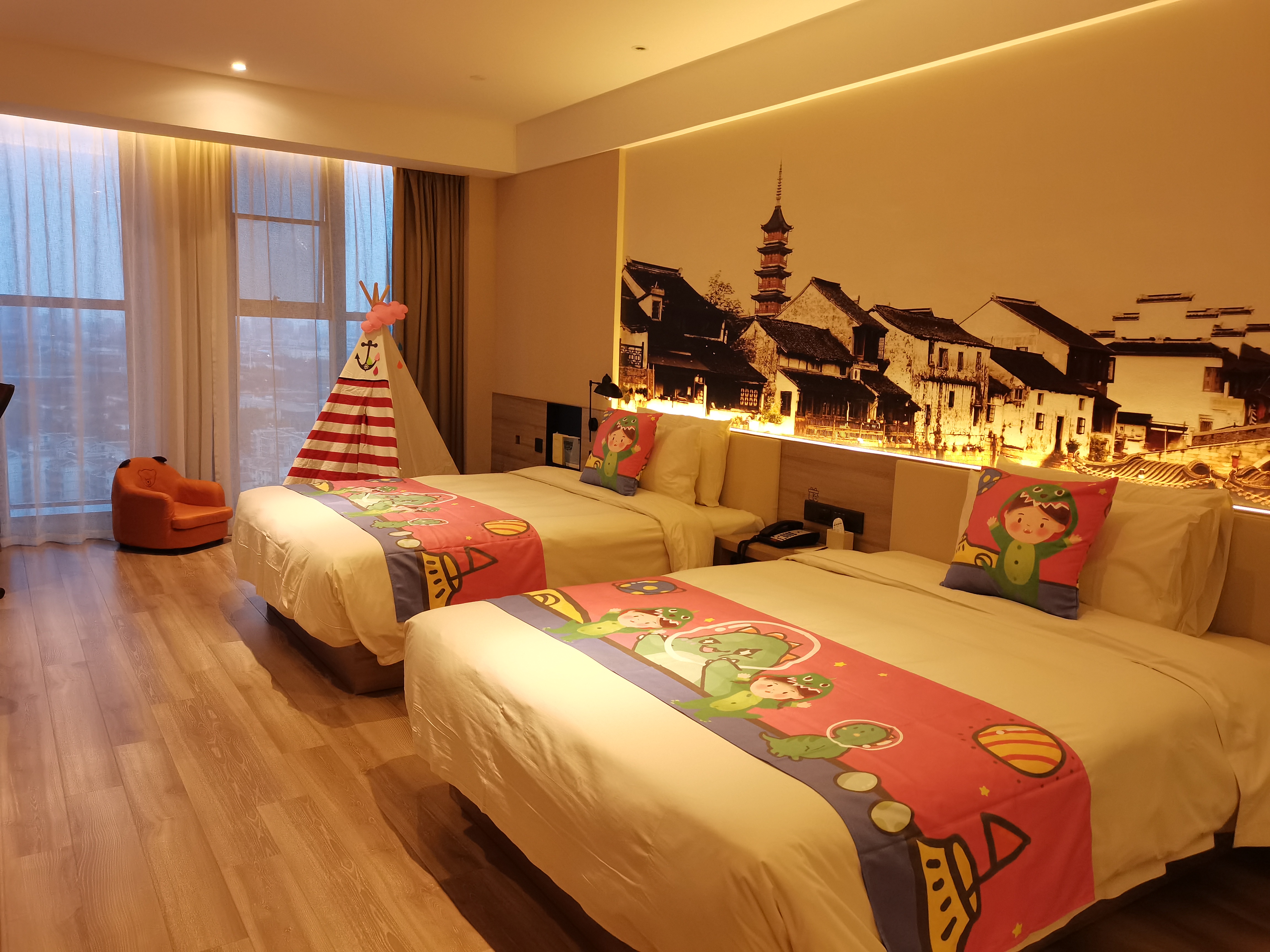 几木亲子房（小冰箱+浴袍+电视投屏）