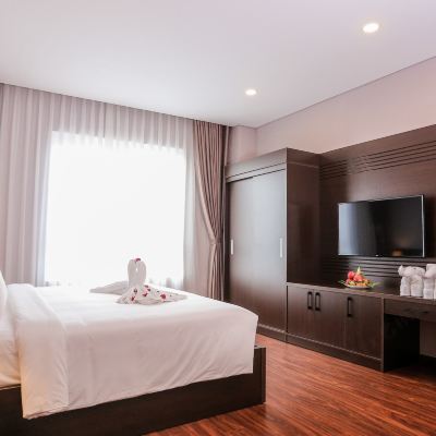 Grand Suite (VIP) Elephants Hotel Promo Code