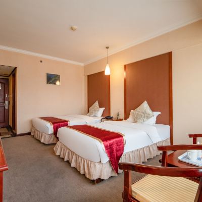 商務雙床房 雲糧金泉大酒店（穿心鼓樓地鐵站店）優惠