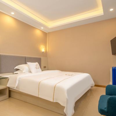 雲曼·特惠大床房 雲曼（廣州白雲國際機場直營店）優惠