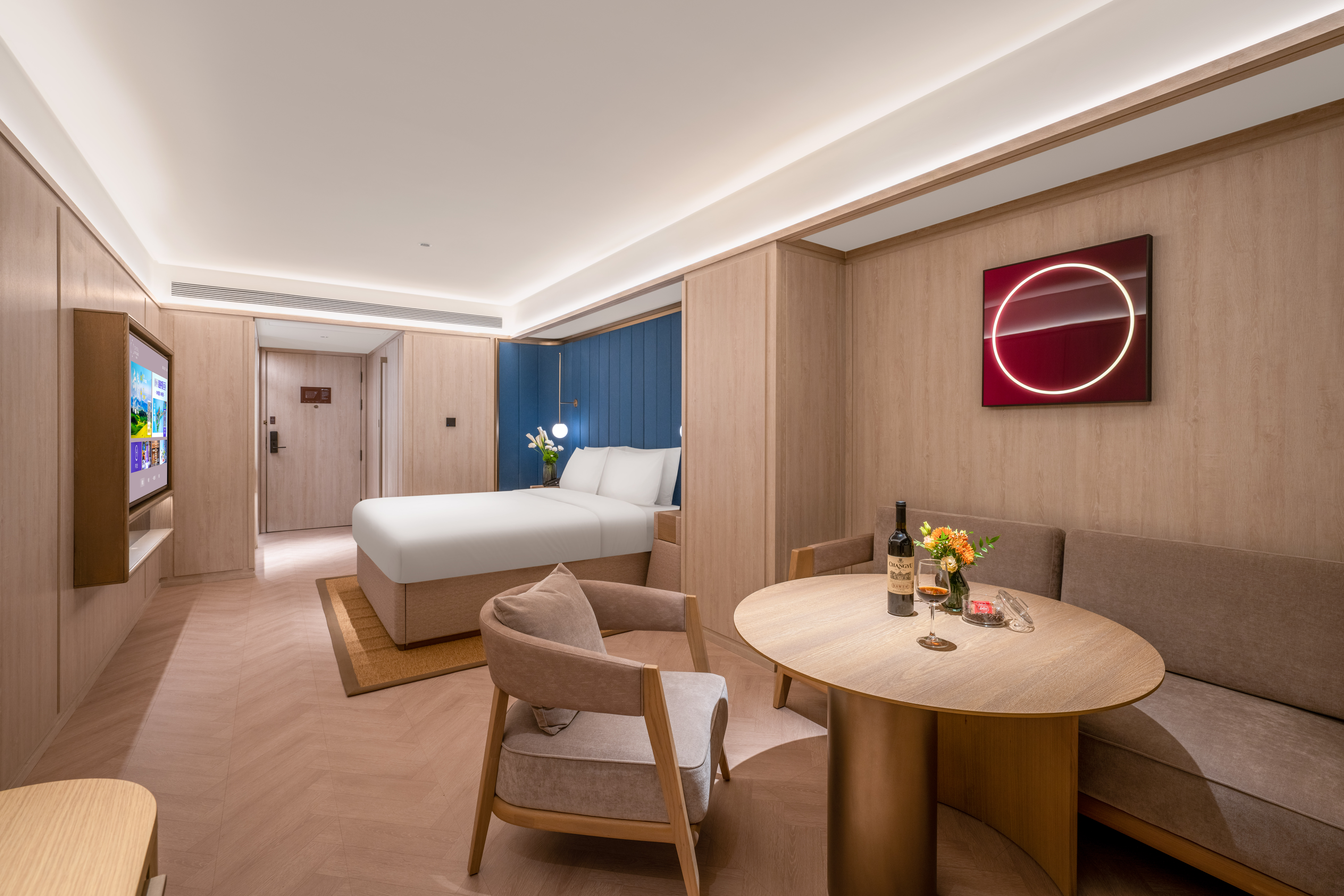 行政大床房 （智能客控+小冰箱+65寸投屏电视+零压床垫）