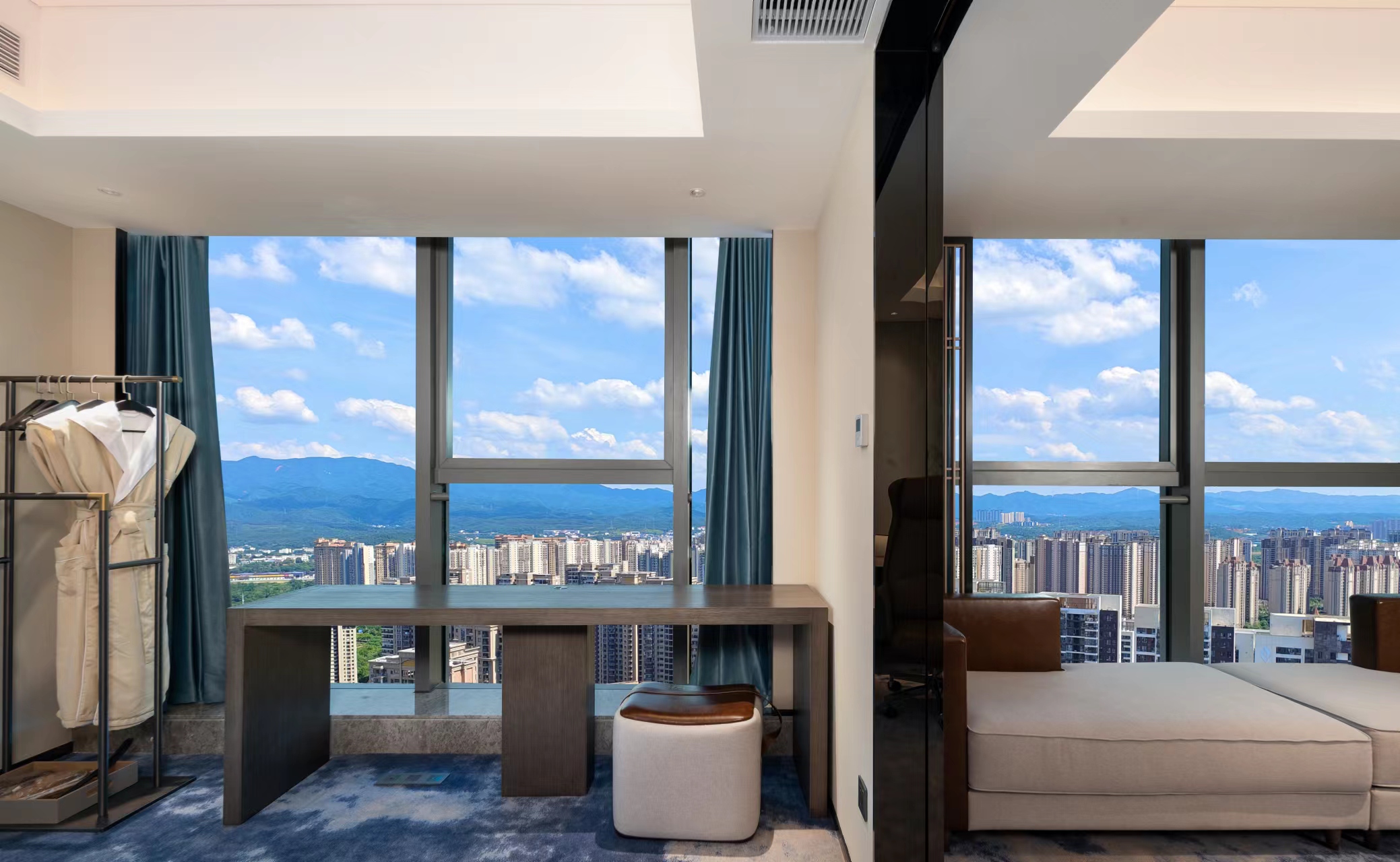 270度湖景零压套房（智能客控）