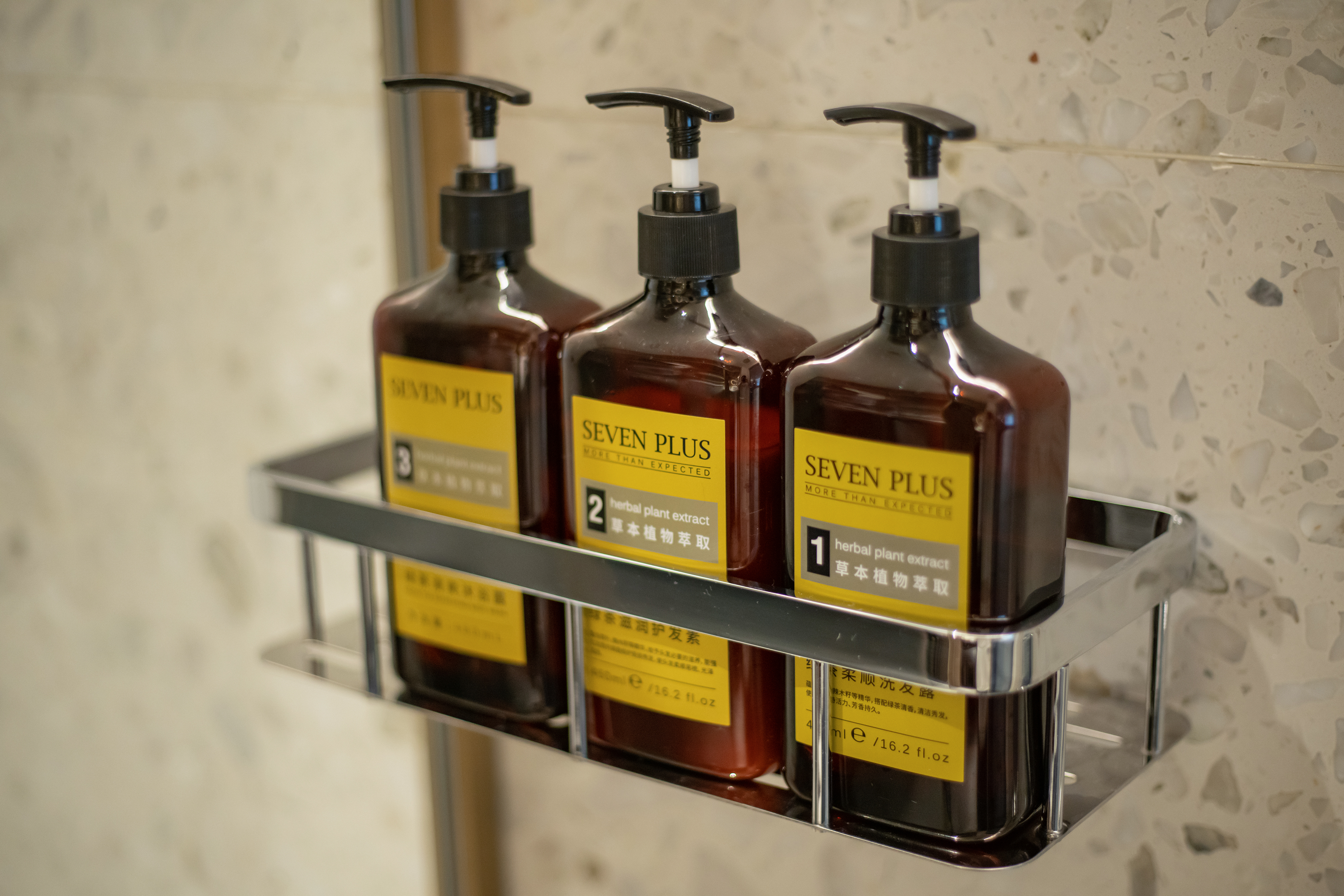 玉缘-轻奢大床房（乳胶床垫+高清影视+办公书桌）