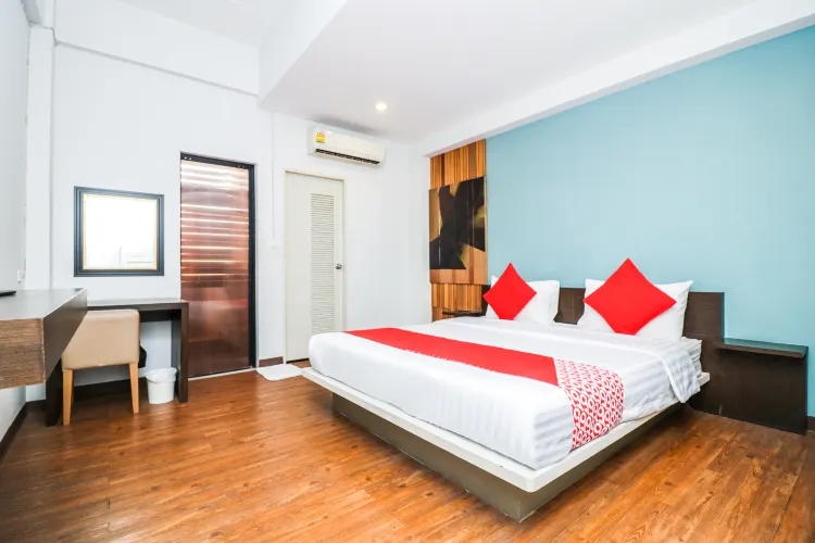 ห้องสแตนดาร์ด เตียงใหญ่ 1 เตียง