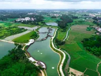 Huazhou Huaxun Wyndham Hotel