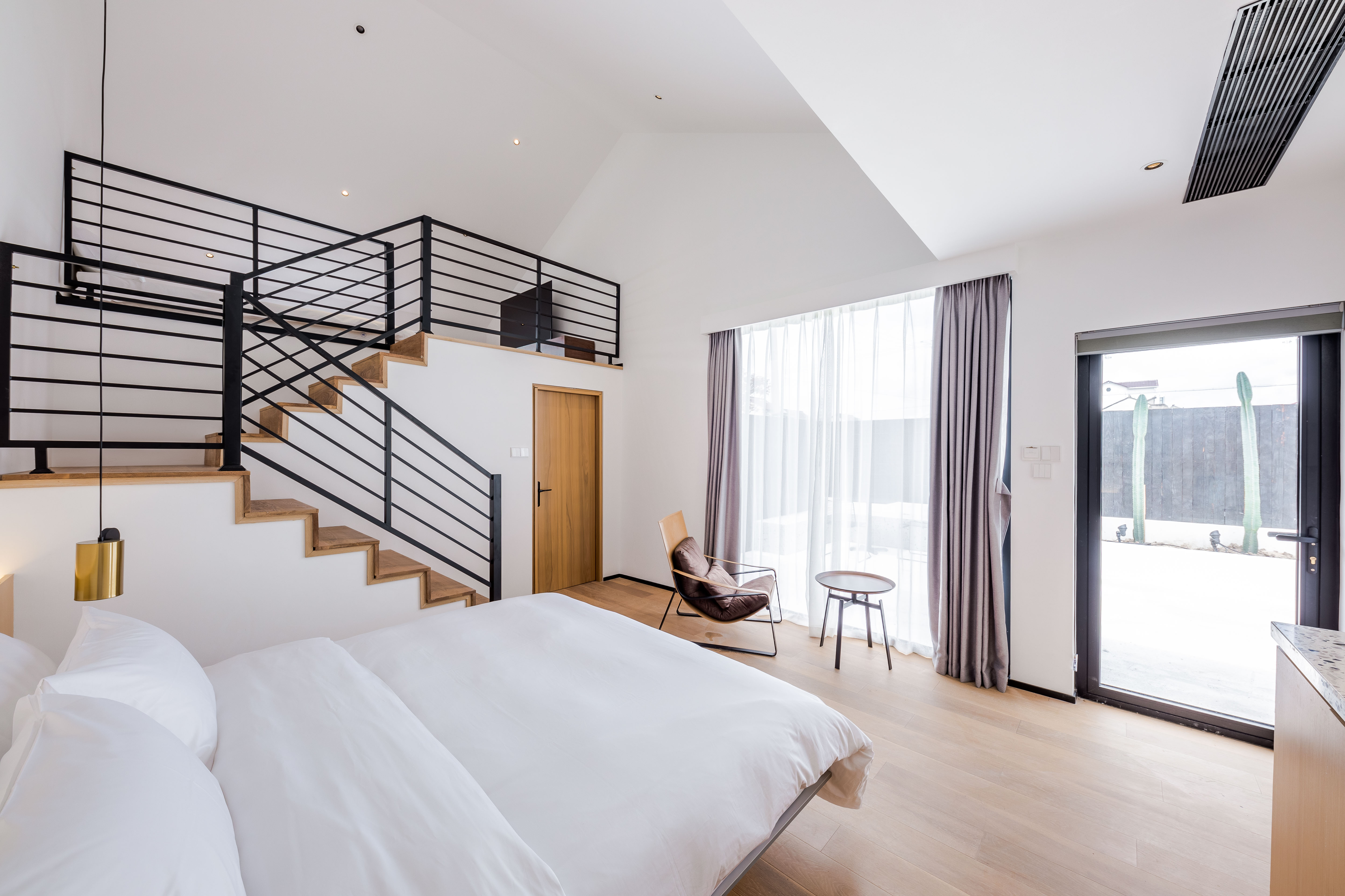 尊享独栋Loft庭院大套房