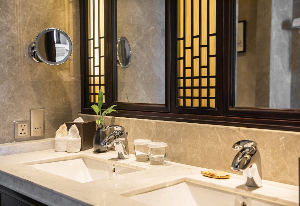 Angel Garden Resort HotelDeluxe Suite - Water-View