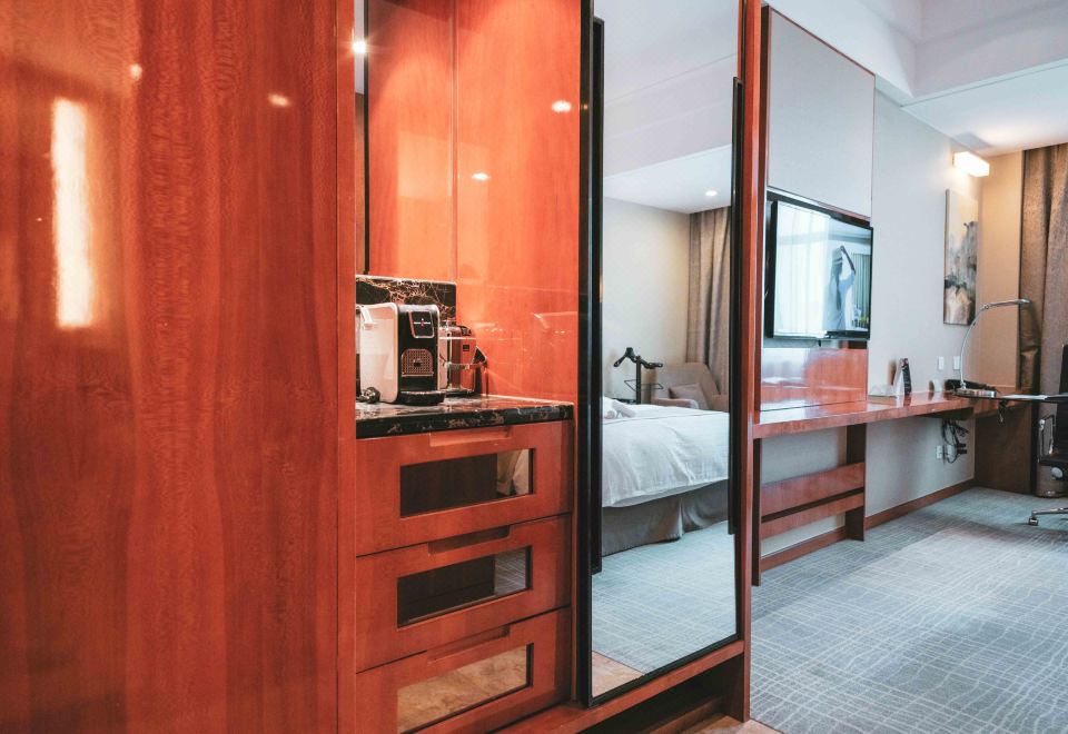 行政豪華大床房