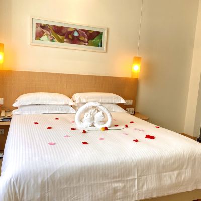 標準大床房 錦江之星風尚（中山石岐大信新都滙店）優惠