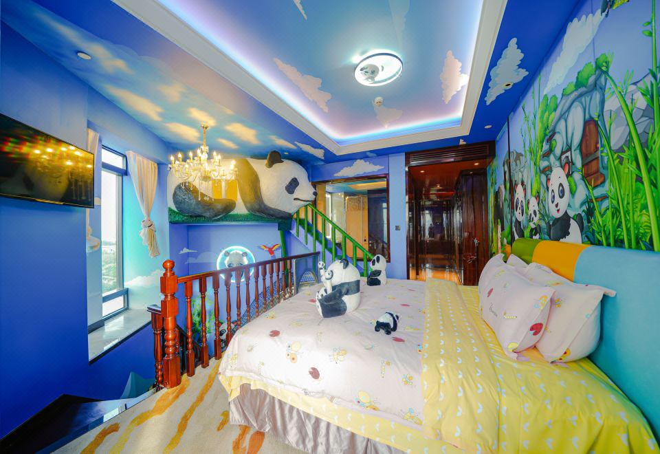 Zhaolin Grand Hotel BeijingHappy Panda Duplex Suite