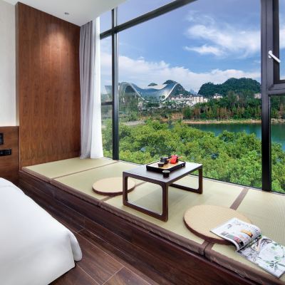 山水景觀大床房+灕江風景+禪意茶台 中心璞雲飯店（桂林兩江四湖象鼻山公園店）優惠