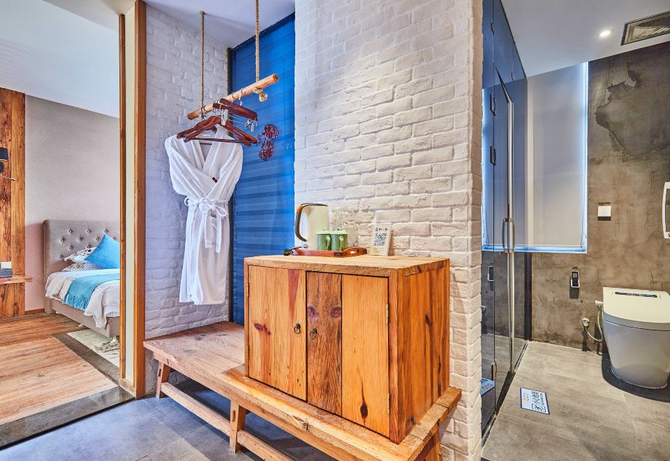 中山·私享阳台园景套房|深泡浴缸+智能马桶+茶台茶具