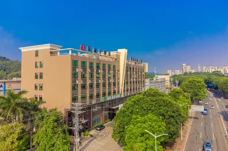 Liangfushi Hotel (Dongguan Buguan Branch)