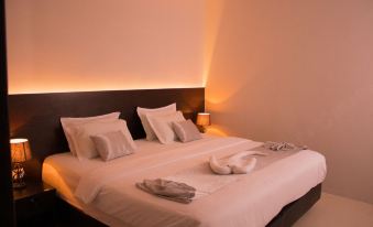 Violet Inn Hotel - Housity