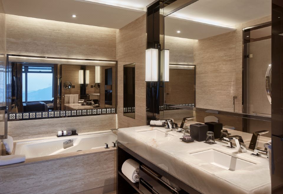 豪華維港海景套房