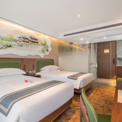 行政陽光雙床房（智能投屏+零壓床品+小冰箱） 時光漫步S飯店（上海復旦大學五角場地鐵站店）優惠