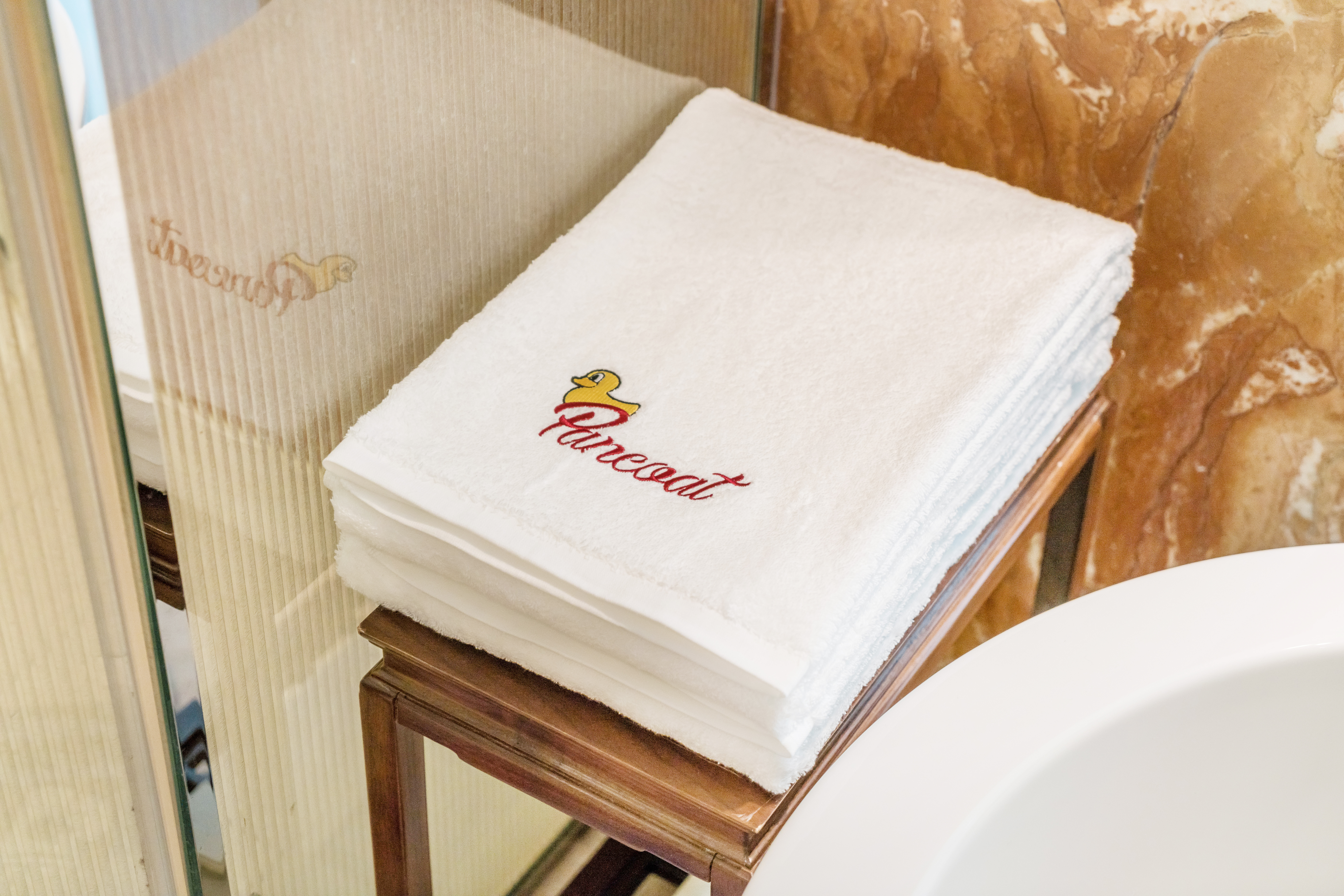 小黄鸭主题海景大床房