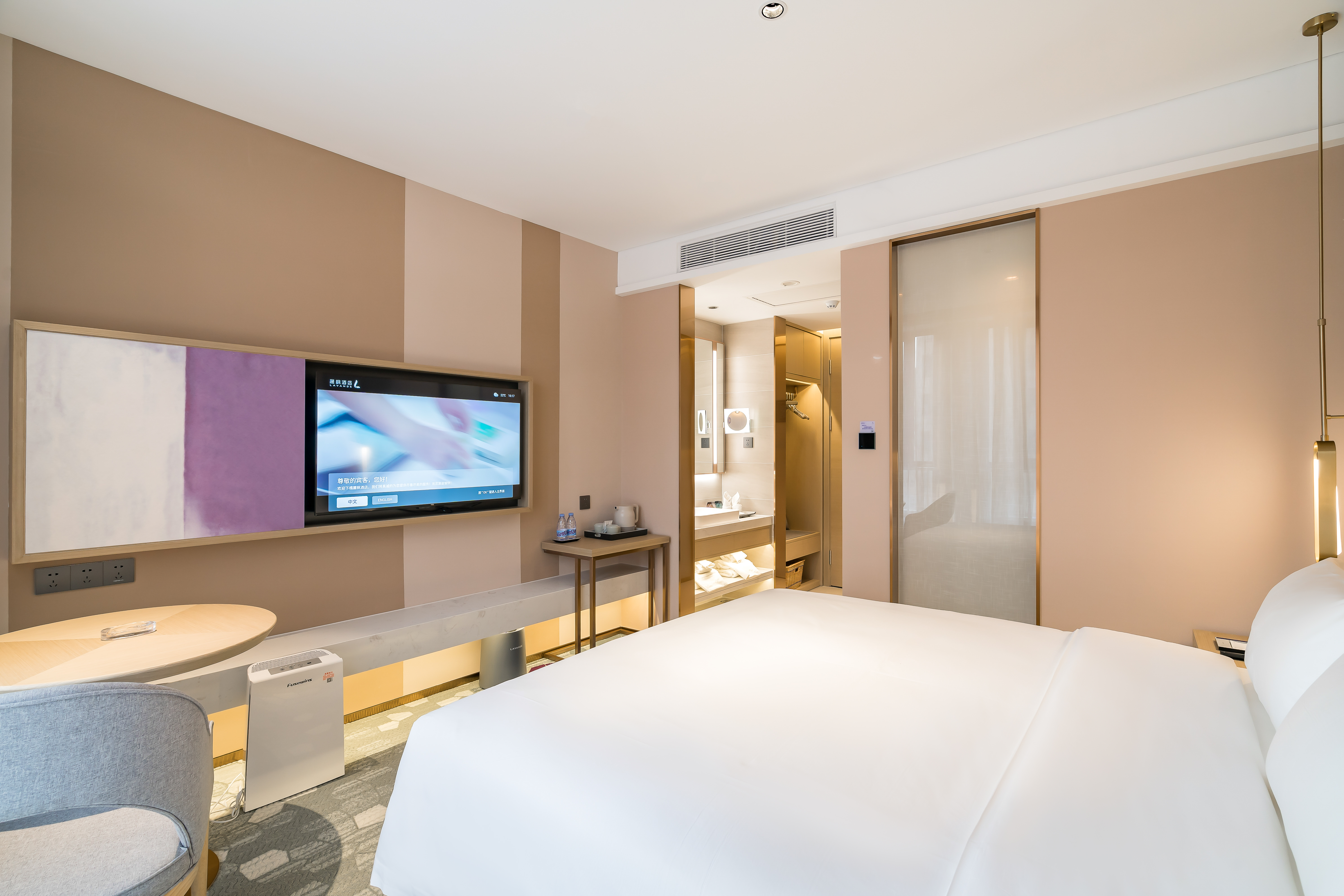 豪华大床房（智能客控+可投屏+慕思床垫）